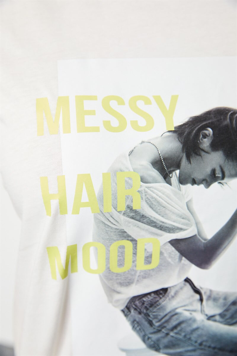 Ekru Messy Hair Mood Kısa Kol T-ShirtST060S7115901