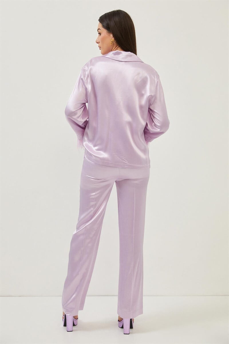 Lila Manşetleri Tüy Detaylı Saten Görünümlü Bluz Yüksek Bel Palazzo Pantolon TakımST070S30808001