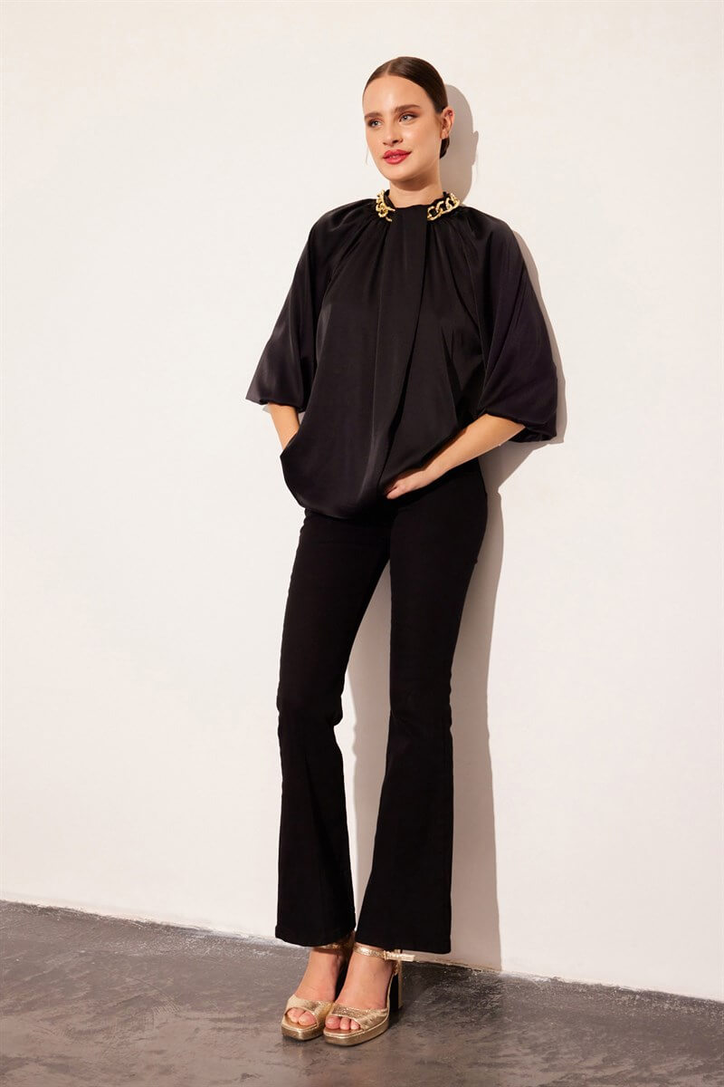 Siyah Yaka Detaylı Uzun Kollu Saten Tunik Bluz ST070S30899001